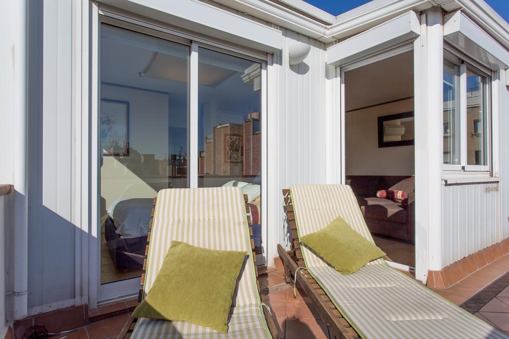 Gaudi Views Apartment บาร์เซโลนา ภายนอก รูปภาพ