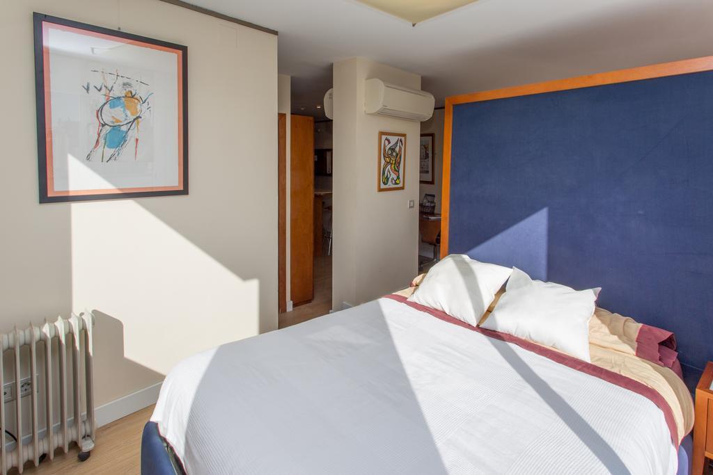 Gaudi Views Apartment บาร์เซโลนา ภายนอก รูปภาพ